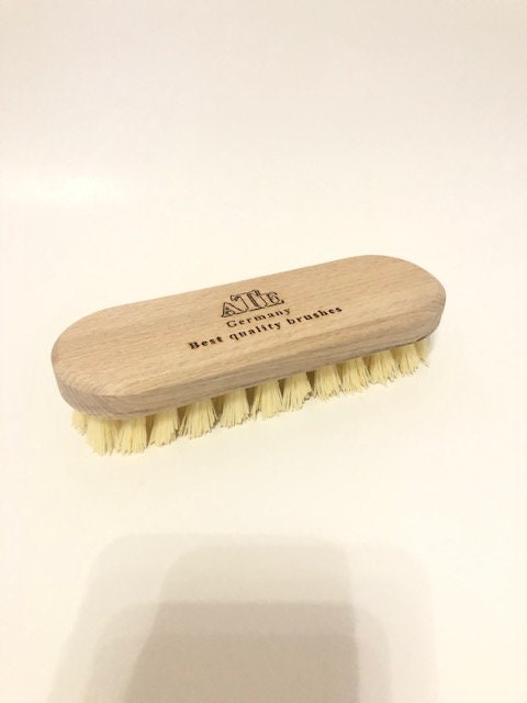 Brush for feet