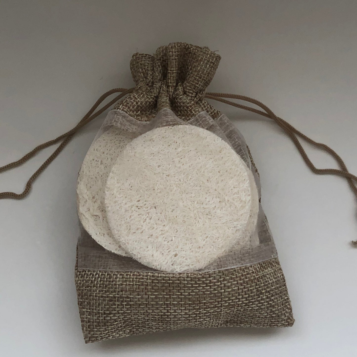 Set of 15 Natural Loofah Facial pads