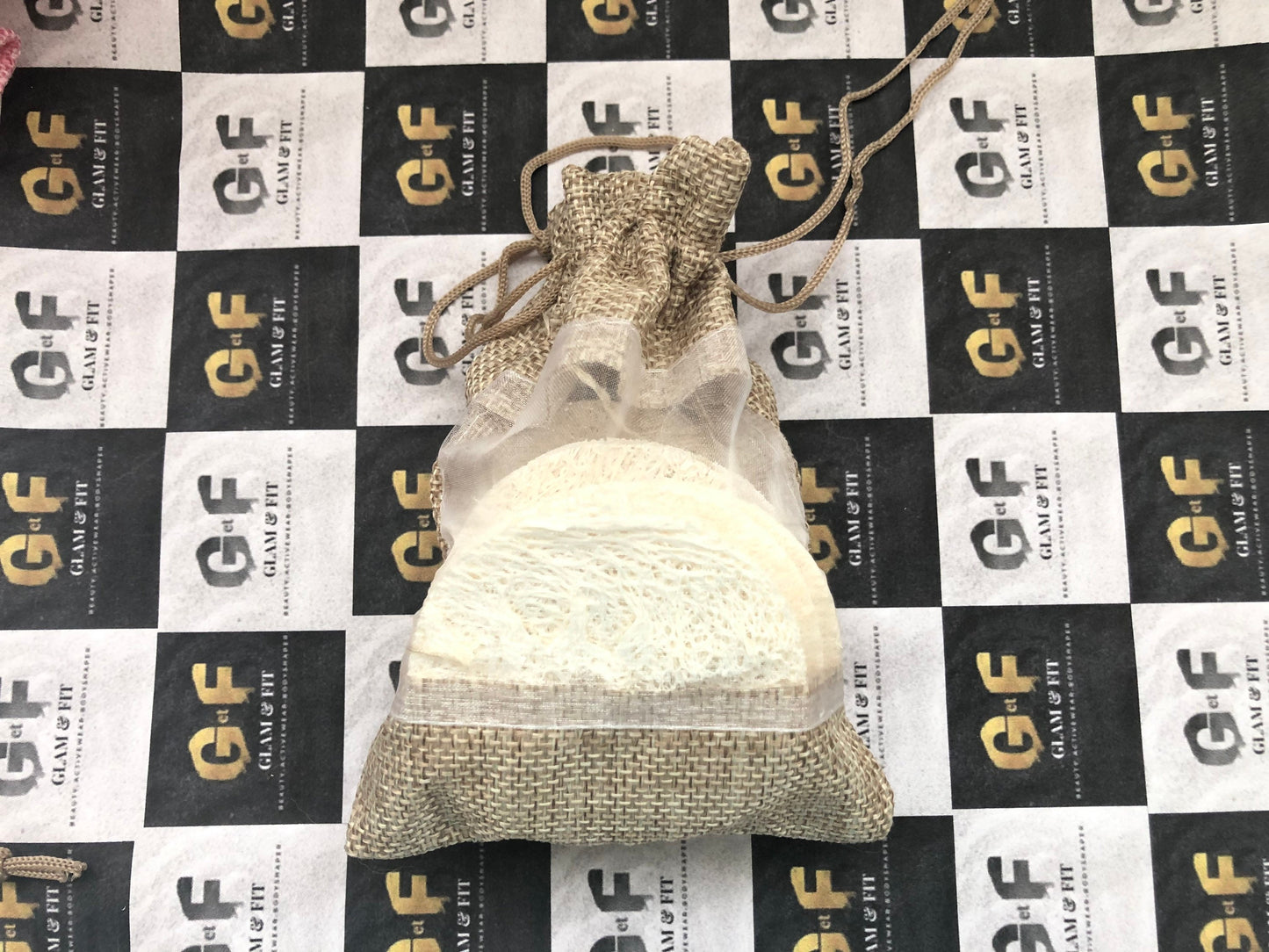 10 Packs of 15 Natural loofah facial pad