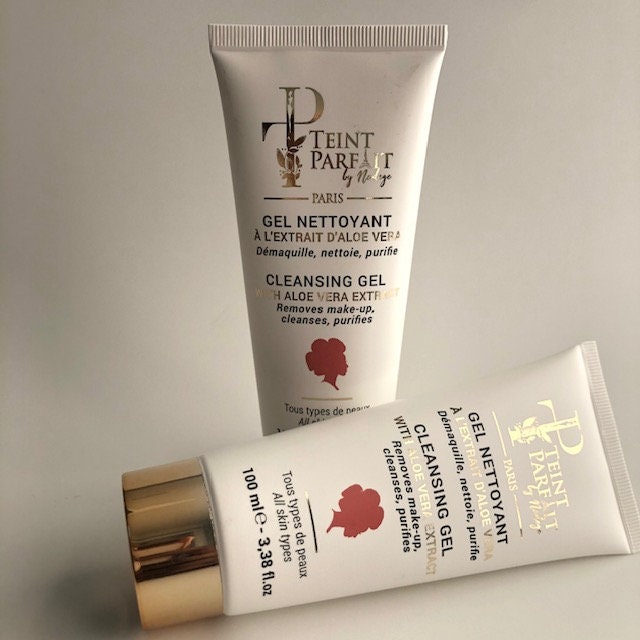 Facial  Cleansing Gel With Aloe Vera Extract