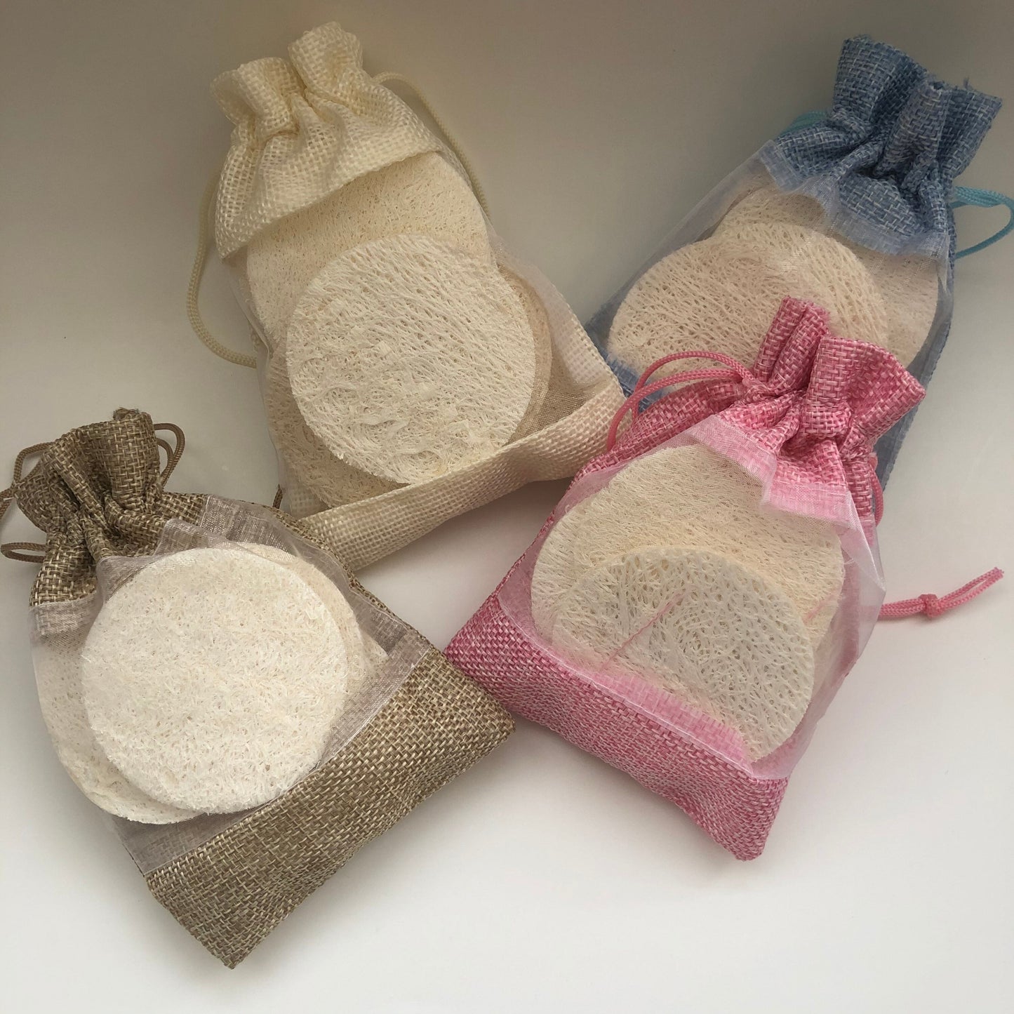Set of 15 Natural Loofah Facial pads