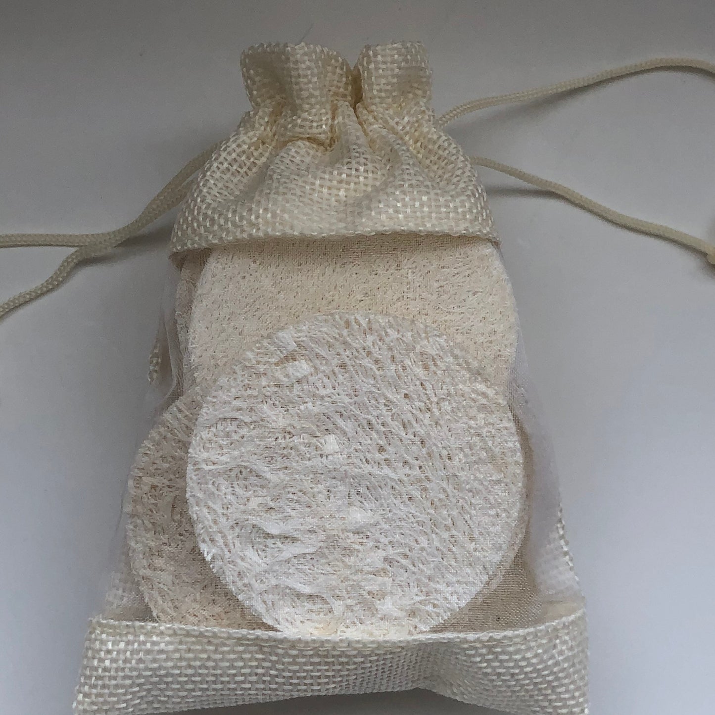 Set of 15 Natural Loofah Facial pads
